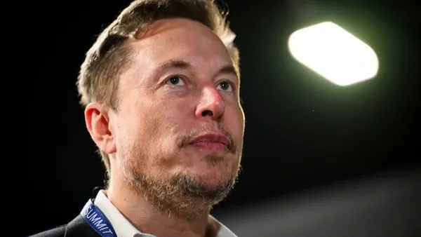 Đế chế của tỷ phú Elon Musk gặp hoạ do chính ông gây ra