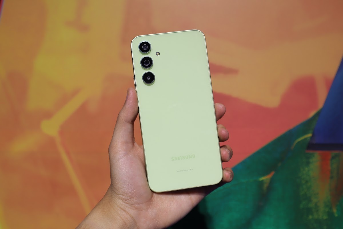 Khung viền và mặt trước Galaxy A54 5G