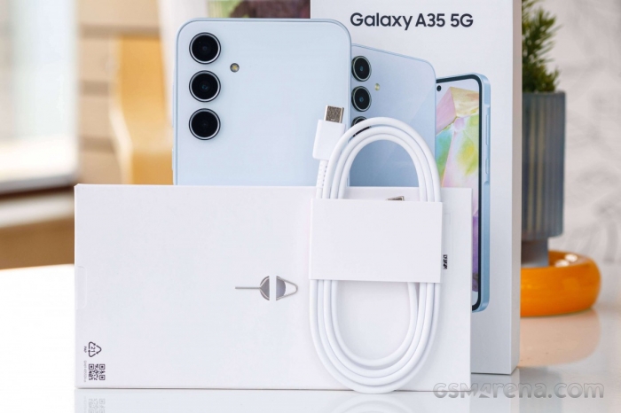 Samsung Galaxy A35 5G: Vua màn hình lớn giá rẻ tháng 7/2024